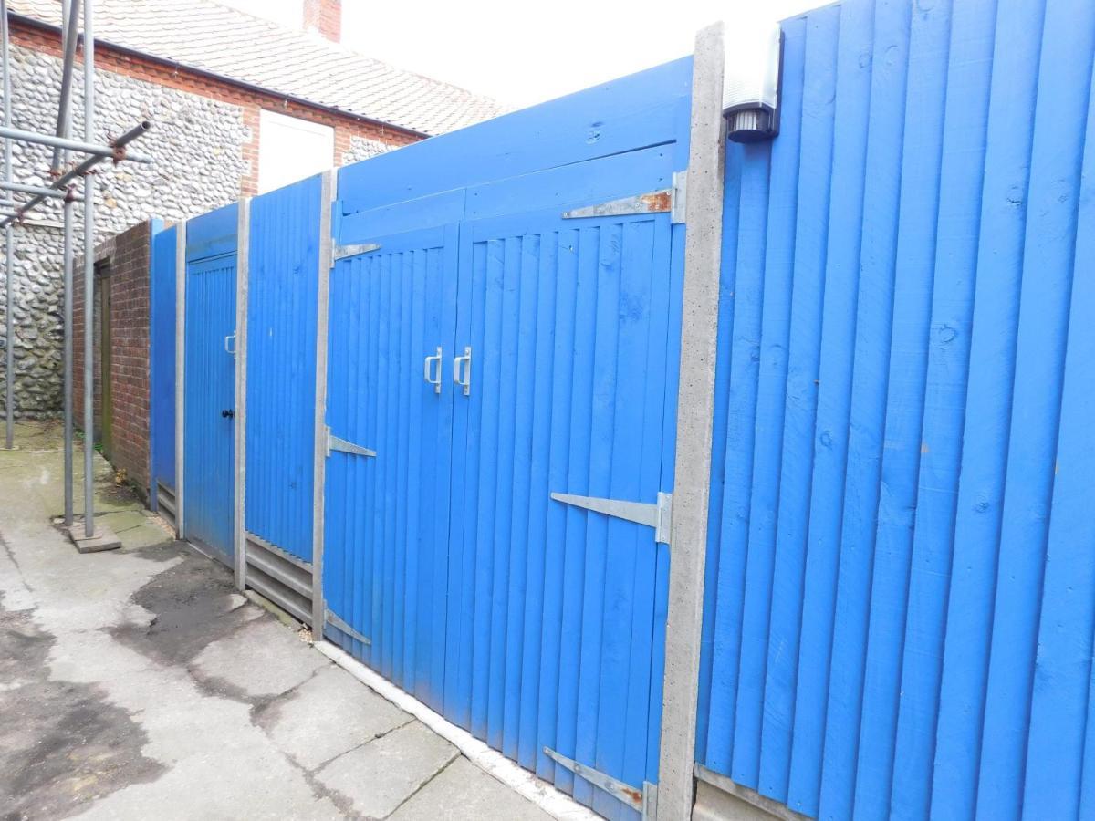 Salty Towers Sheringham Exterior foto
